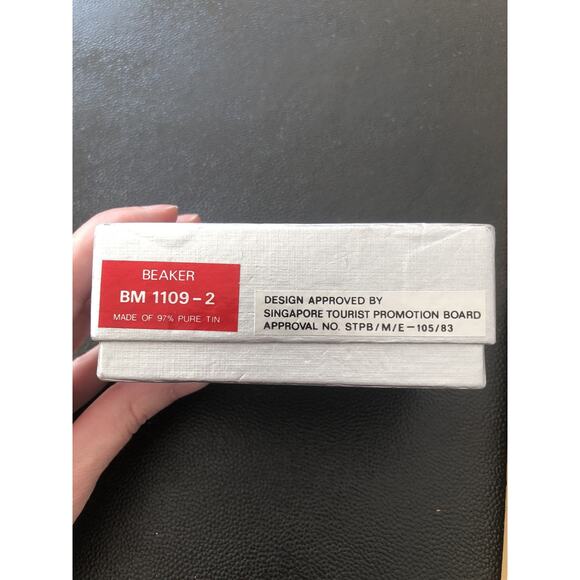 Garden City Pewter Singapore Shot Glasses Vintage New In Box Engraved - Picture 8 of 9